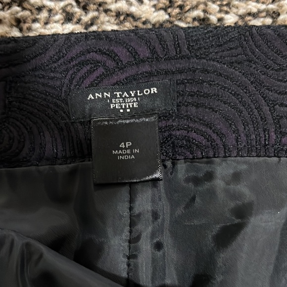 Ann Taylor 4P black and purple skirt. Fun textured circular design. Never worn. - Picture 6 of 10